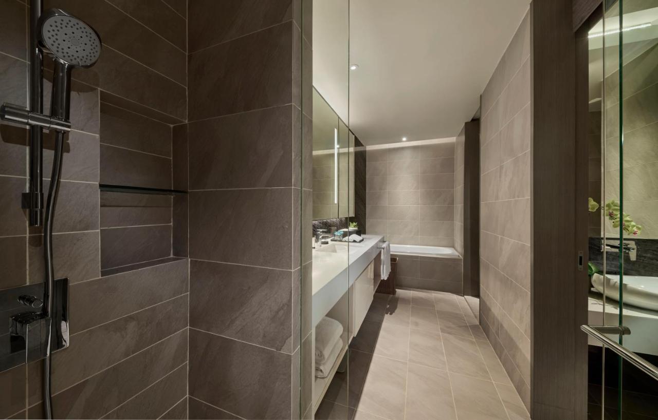 Pan Pacific Serviced Suites 吉隆坡 外观 照片 Bathroom